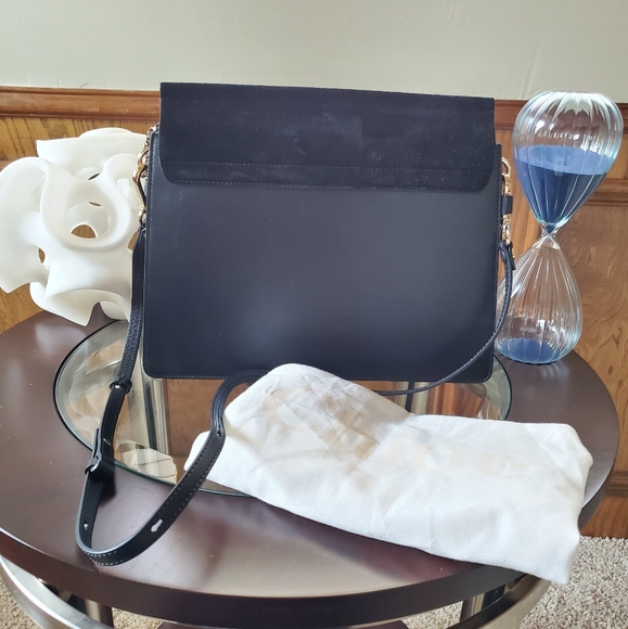 Chloé Faye Medium Shoulder Bag - Picture 7 of 8